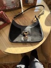 Gucci Baguette