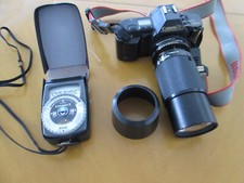 CANON T70 CON TAMRON 70-210mm GOSSEN LUNASIX 3