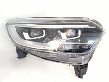 260105570R RIGHT HEADLIGHT /