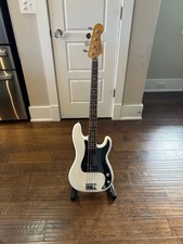 Fender Player II Precision 4