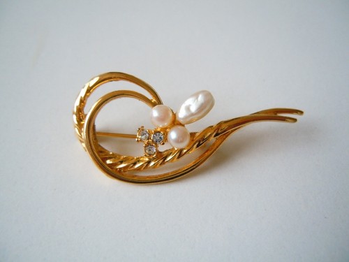 Spilla perle artificiali - perle,