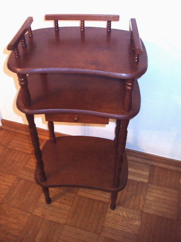 Tavolino legno stile antico - in,