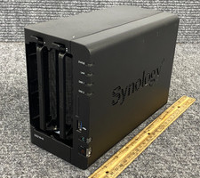 Alloggiamento NAS Synology