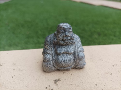 Buddha granito grigio - in,
