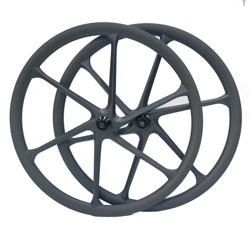Ruota carbonio bici strada