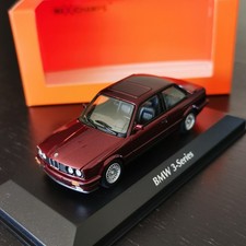 1:43 BMW Serie 3 E30 1989