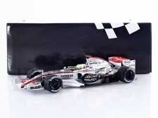 MINICHAMPS 1/18 - MCLAREN