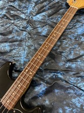 Basso Fender Musicmaster