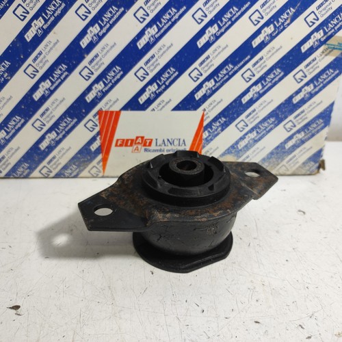 Tassello supporto motore - tassello,