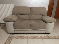 divano 2 posti usato in Buone Condizioni 