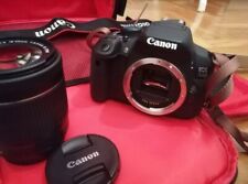 Fotocamera Reflex Canon EOS 700D Obiettivo 18-55 + zaino, tracolle e scheda 16GB