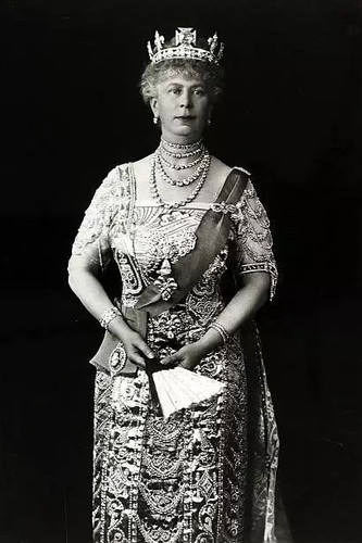 Queen mary portrait - queen,