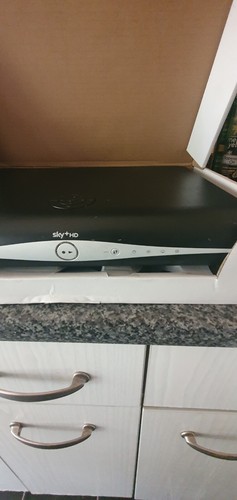 Sky plus box - +,