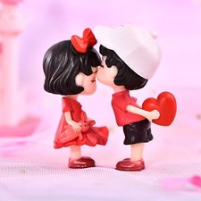Figurine in miniatura di una