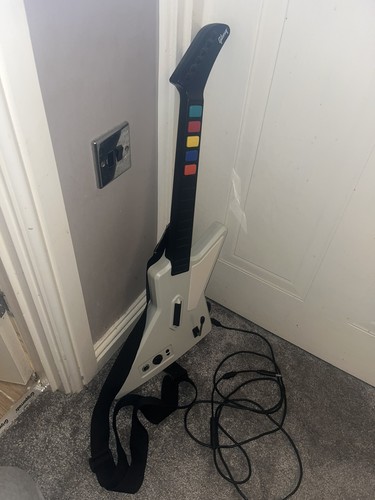 Guitar hero xplorer - hero, controller