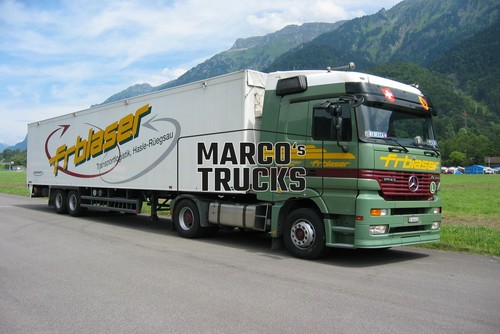 Foto camion mercedes benz - foto, mercedes-benz