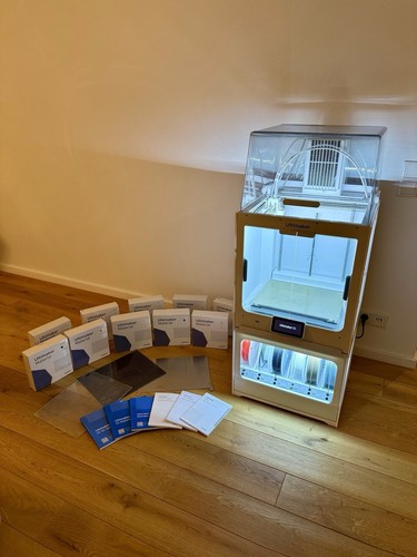 Ultimaker pro bundle - s5, +