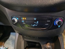 PANNELLO CLIMATIZZATORE FORD