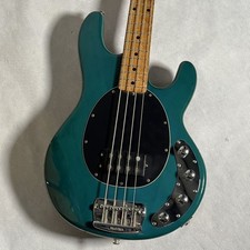 MUSICMAN StingRay