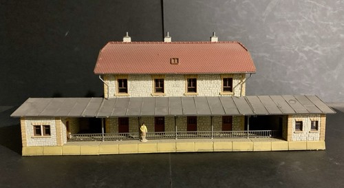 Faller stazione 2 - +, casette