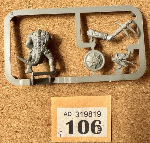 Warhammer lizardmen saurus - warhammer,