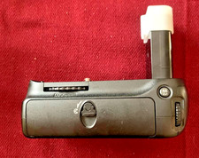 NIKON MB-D80 IMPUGNATURA VERTICALE PER Nikon D80 D90 SLR Camera