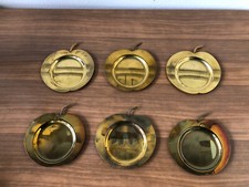Stock Di 6 Piattini Vintage In Ottone Sottobicchieri Anni 70 Forma Di Mela
