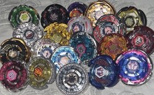 Lotto di 20 serie Beyblade