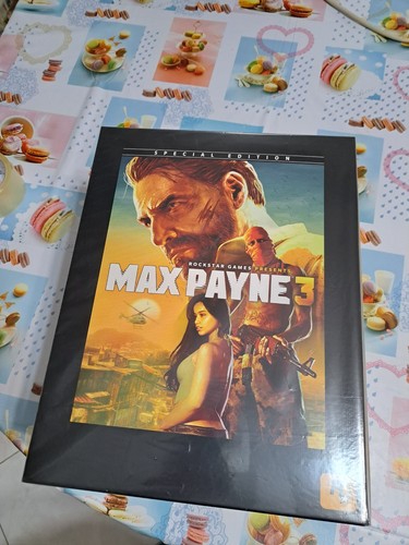 Max payne collector - 3, collector's