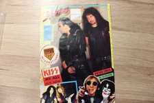 KISS STRIKE n.33 KISS Army
