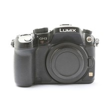 Panasonic Lumix DMC-GH3 +