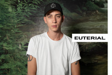 Cappello nero logo Euterial