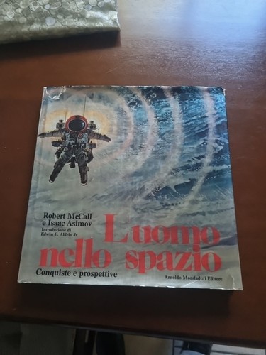 Uomo nello spazio asimov - spazio,