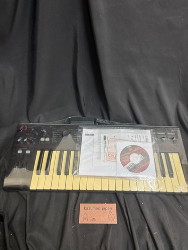Korg synthesizer vocoder - r3,