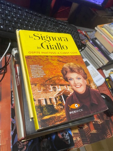 Libro la signora - -,