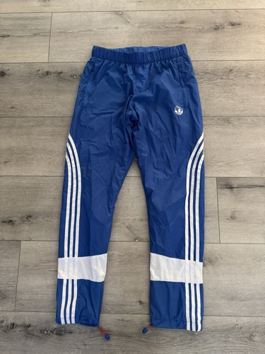 Adidas oyster collab - x,