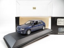 1:43 Minichamps 430112871