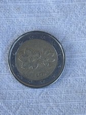 Moneta Da 2 Euro Del 2001 Rara Da Trovare Della Finlandia Con I Fiori Di Lampone