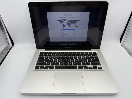 Apple macbook pro - metà, 2012