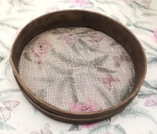 VECCHIO SETACCIO IN LEGNO E