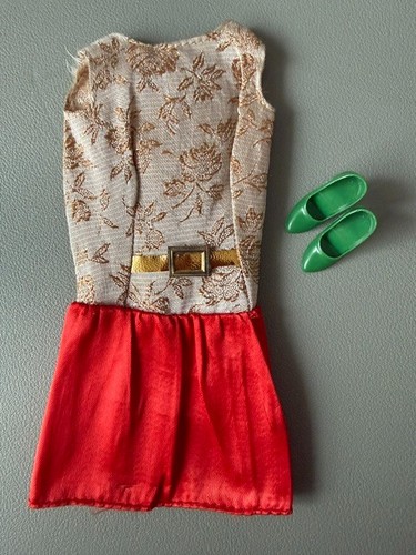 Barbie vintage vestita