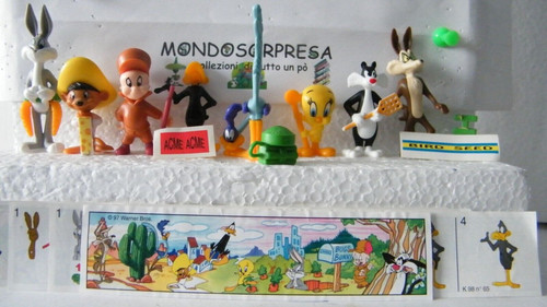Sc23 ferrero kinder looney - ferrero, kinder,