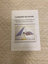 Lampada da tavolo Arteluce modello Le Falene '70 di Piero de Martini