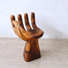 Sedia tavolino etnico scultura in legno intagliato a forma di mano