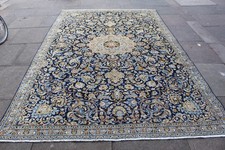 Tappeto vintage indossato