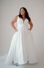 Abito da sposa Curvy HBH