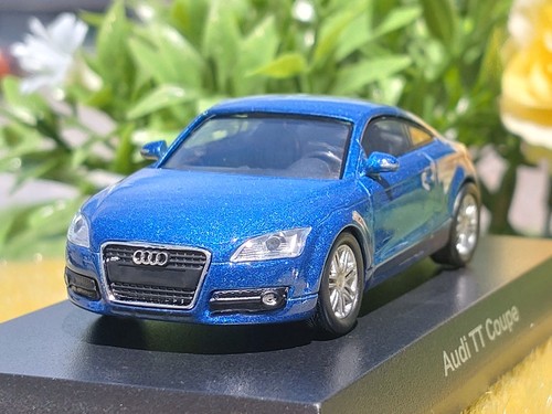 Audi coupe 1 - 1/64, diecast