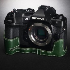 Custodia mezza fotocamera in