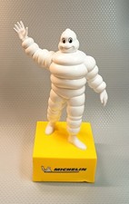MICHELIN MAN Waving BIBENDUM