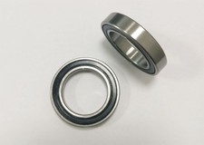 NUOVO 2pcs MR2437-2RS 24377
